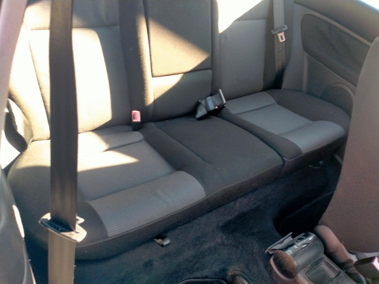 Volkswagen Golf 1.6 16V cat 3 porte Comfortline