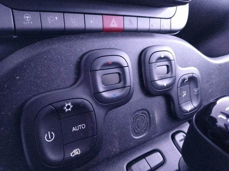 FIAT Panda Cross Panda 0.9 t.air t. Cross 4x4 s&s 85cv 5p.ti