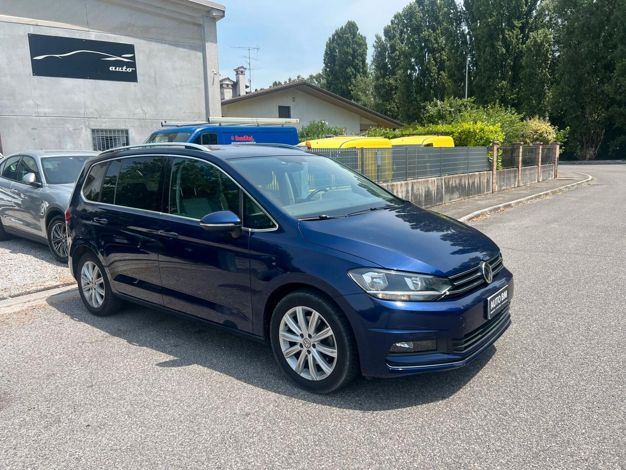 Volkswagen Touran 2.0 TDI 150 CV DSG BlueMotion Technology restyling