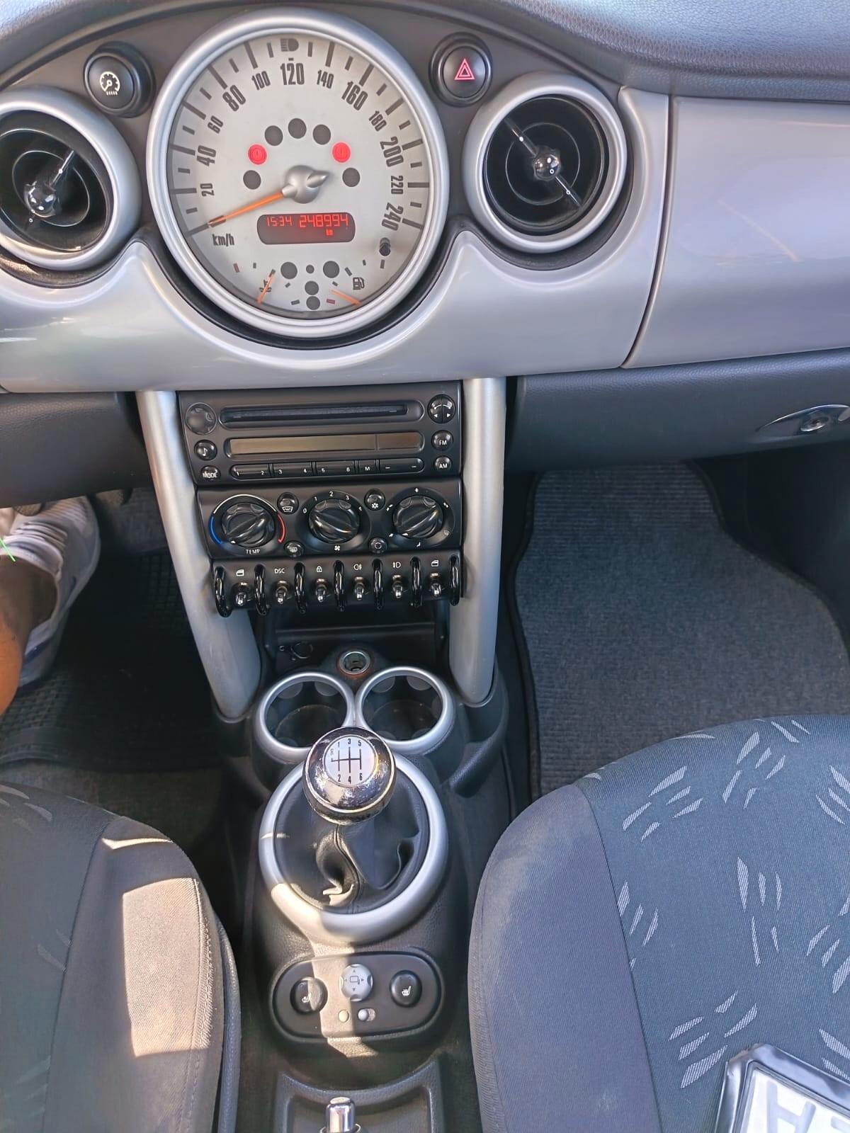 Mini 1.4 tdi One D de luxe 6MARCE NEOPATENTATI OCCASIONE