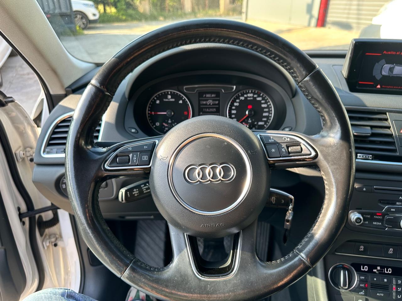 Audi Q3 2.0 TDI 120 CV