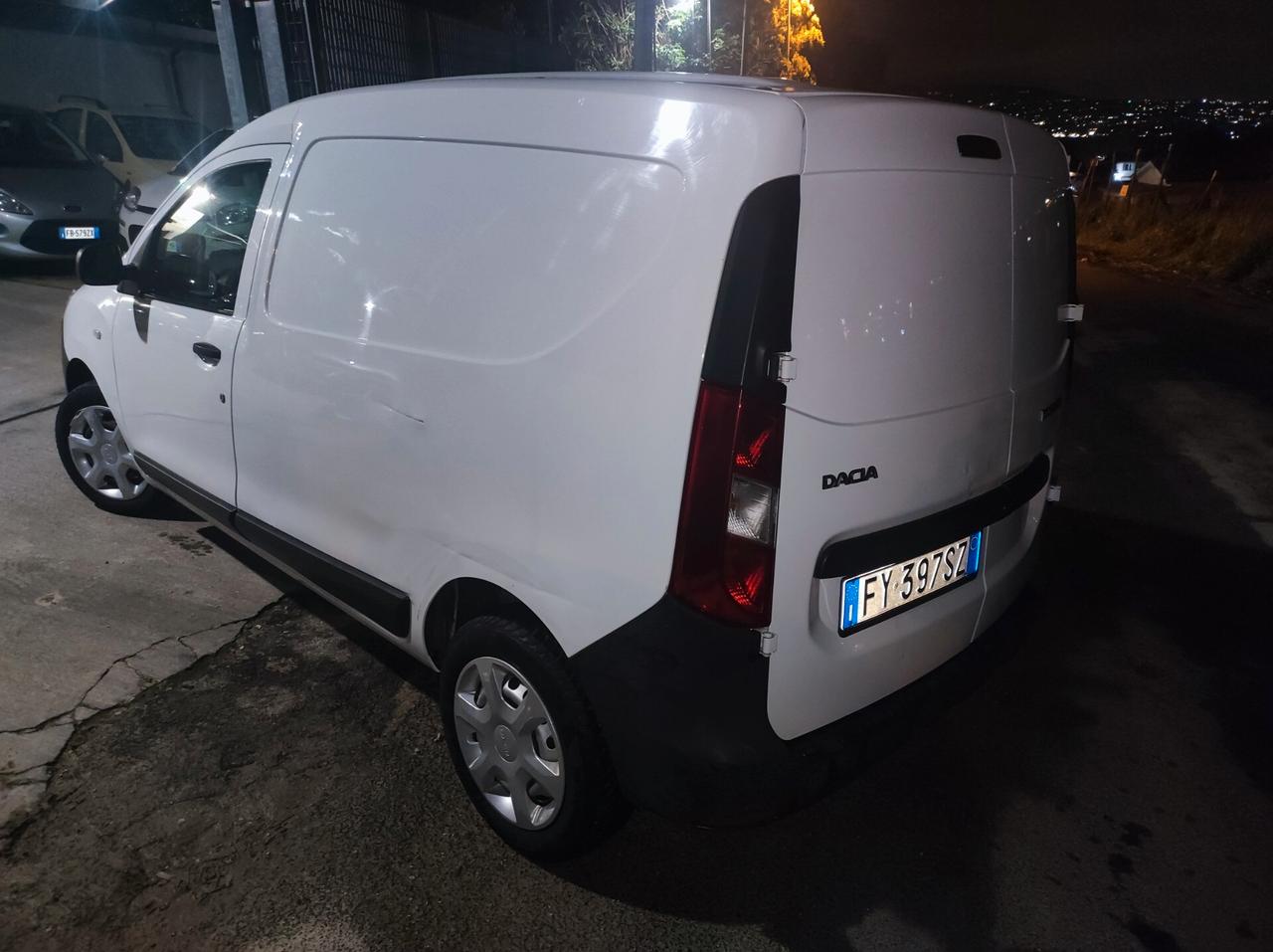 Dacia Dokker van 1.5 dci 90cv