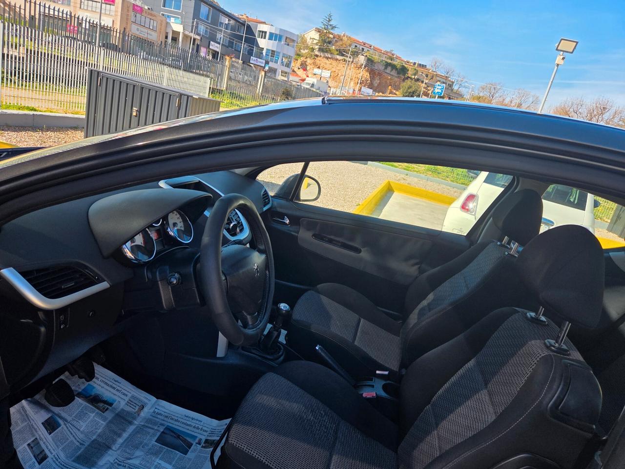 Peugeot 207 1.6 Hdi 2010