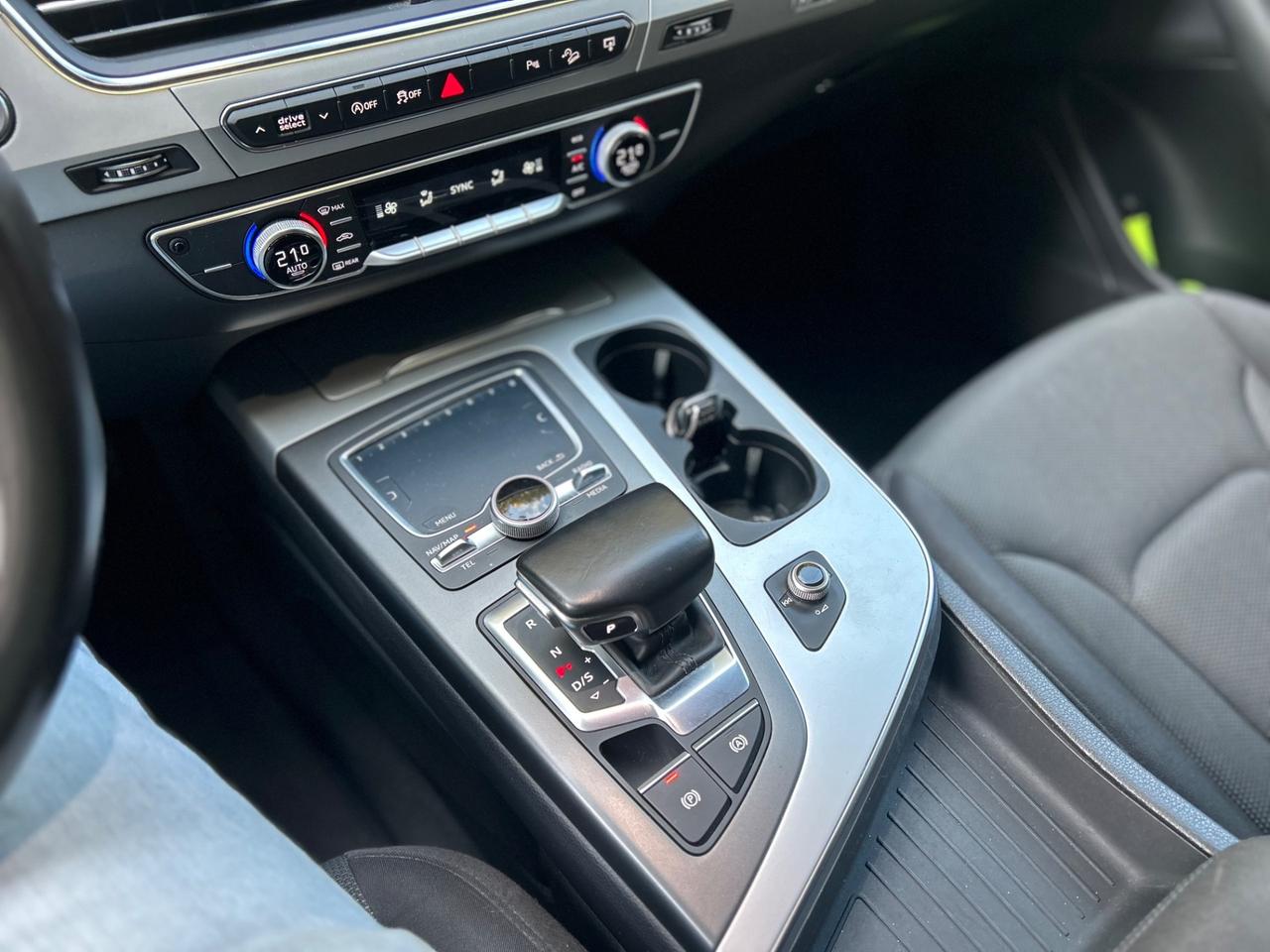 Audi Q7 3.0 TDI 218 CV Ultra Business Plus QUATTRO Tiptronic | E6b!!!