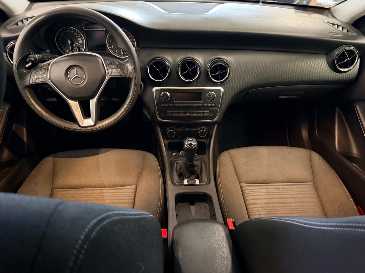 Mercedes-benz A 180 Premium