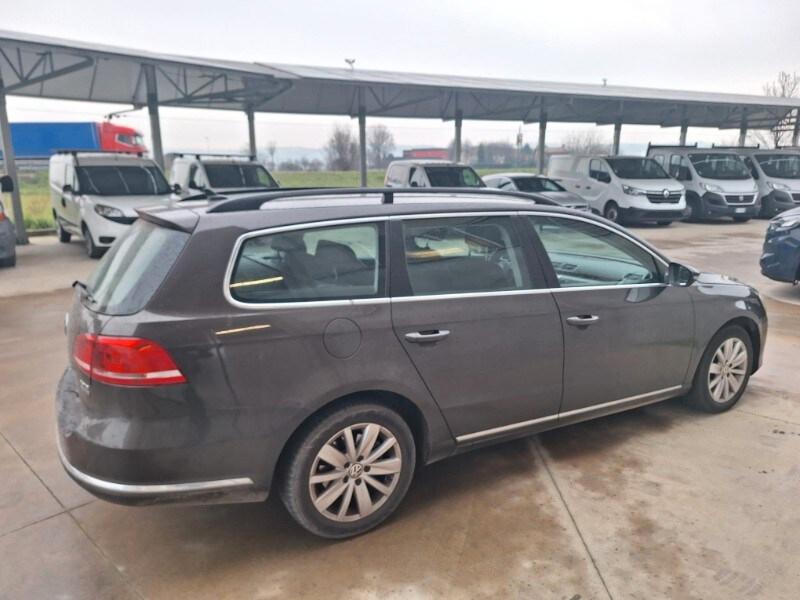 VOLKSWAGEN Passat 7ª serie Passat Var. Bs. 2.0...