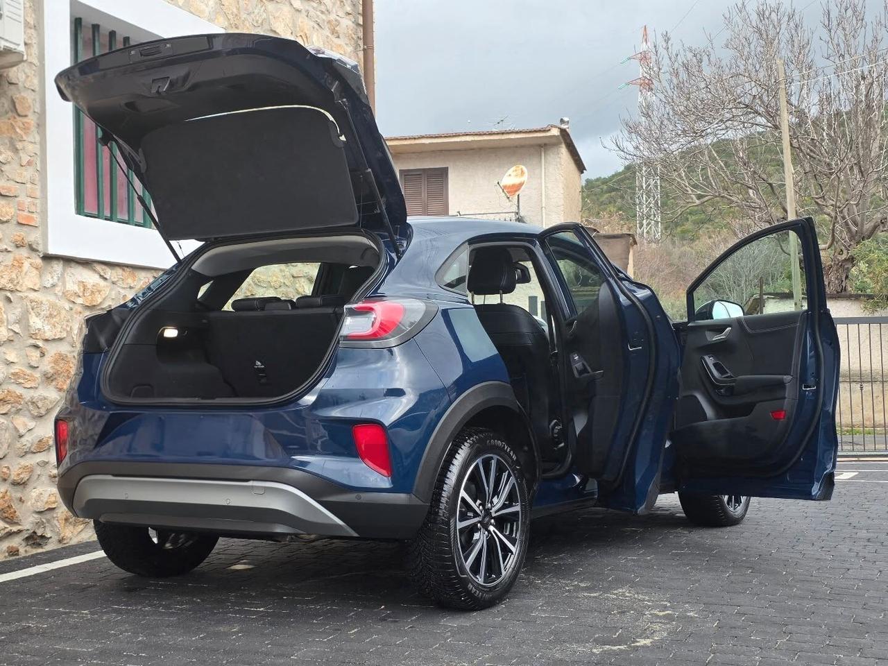 Ford Puma 1.0 EcoBoost Hybrid 125 CV S&S Titanium