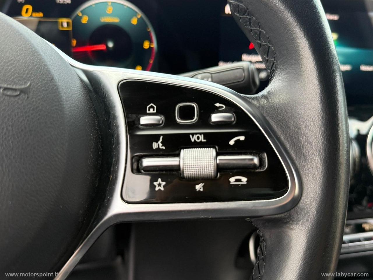 MERCEDES-BENZ GLA 200 d Automatic Sport Plus