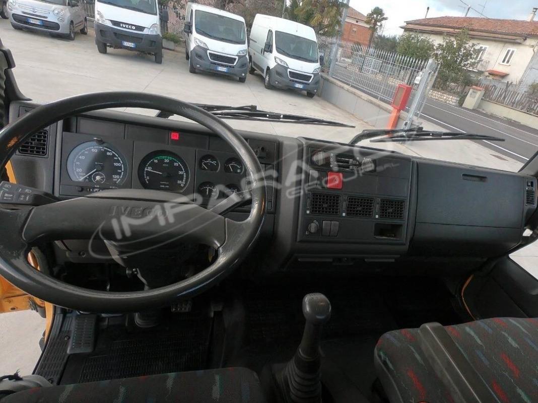 IVECO EUROCARGO 75E14 CARROATTREZZI