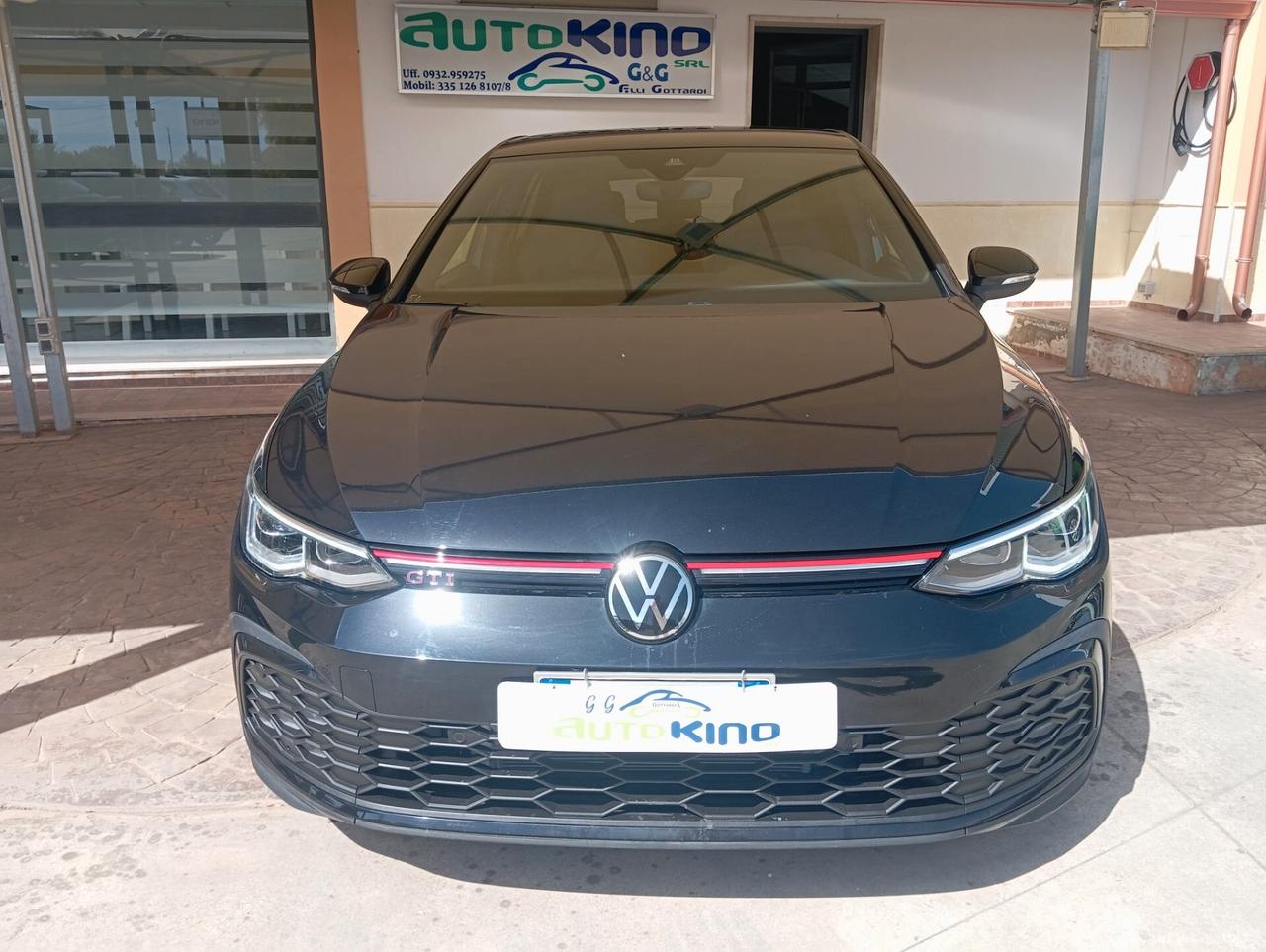 Volkswagen Golf GTI VIII 2.0 TSI