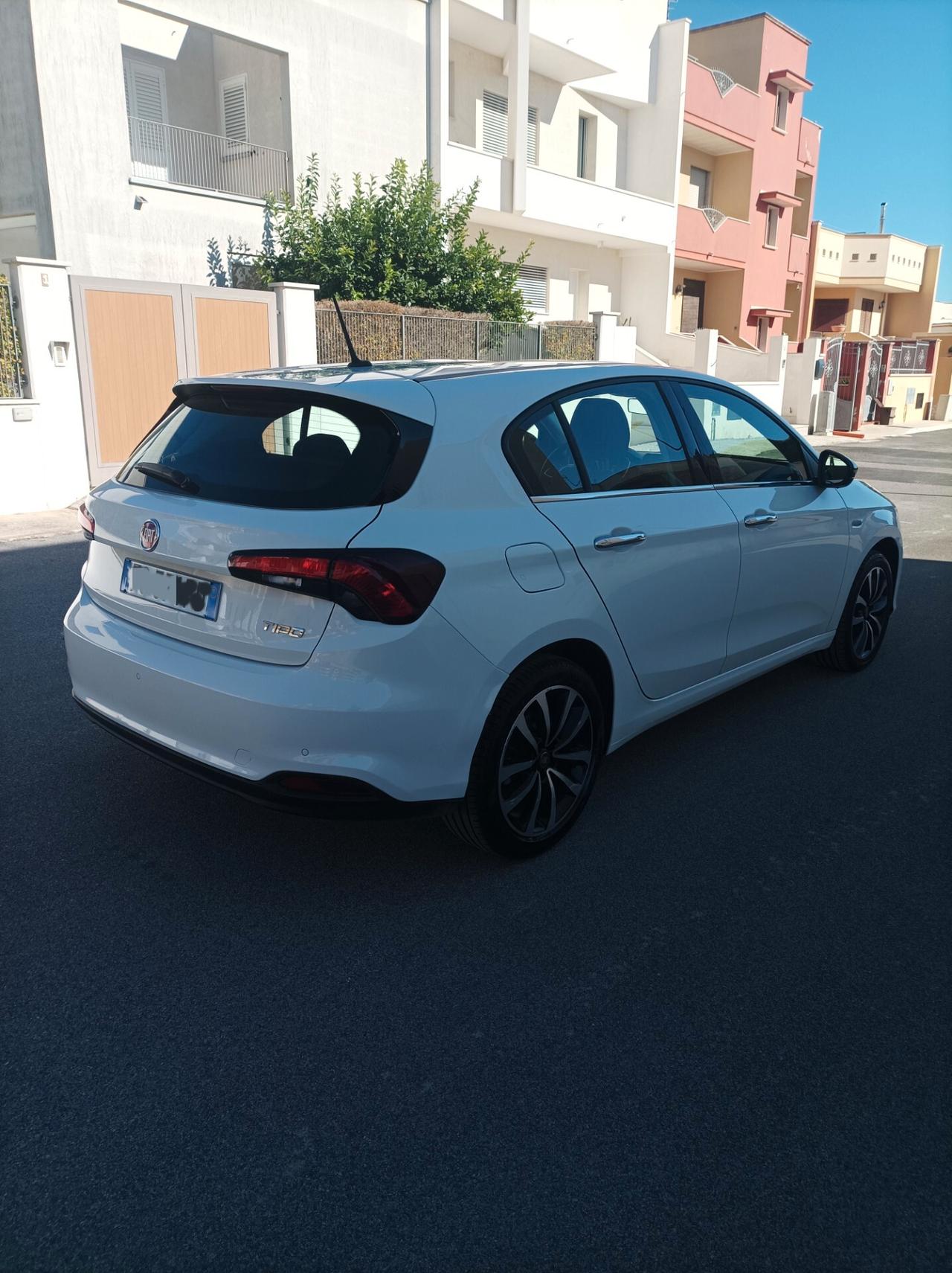 Fiat Tipo 1.6 Mjt S&S DCT 5 porte Lounge - 2018