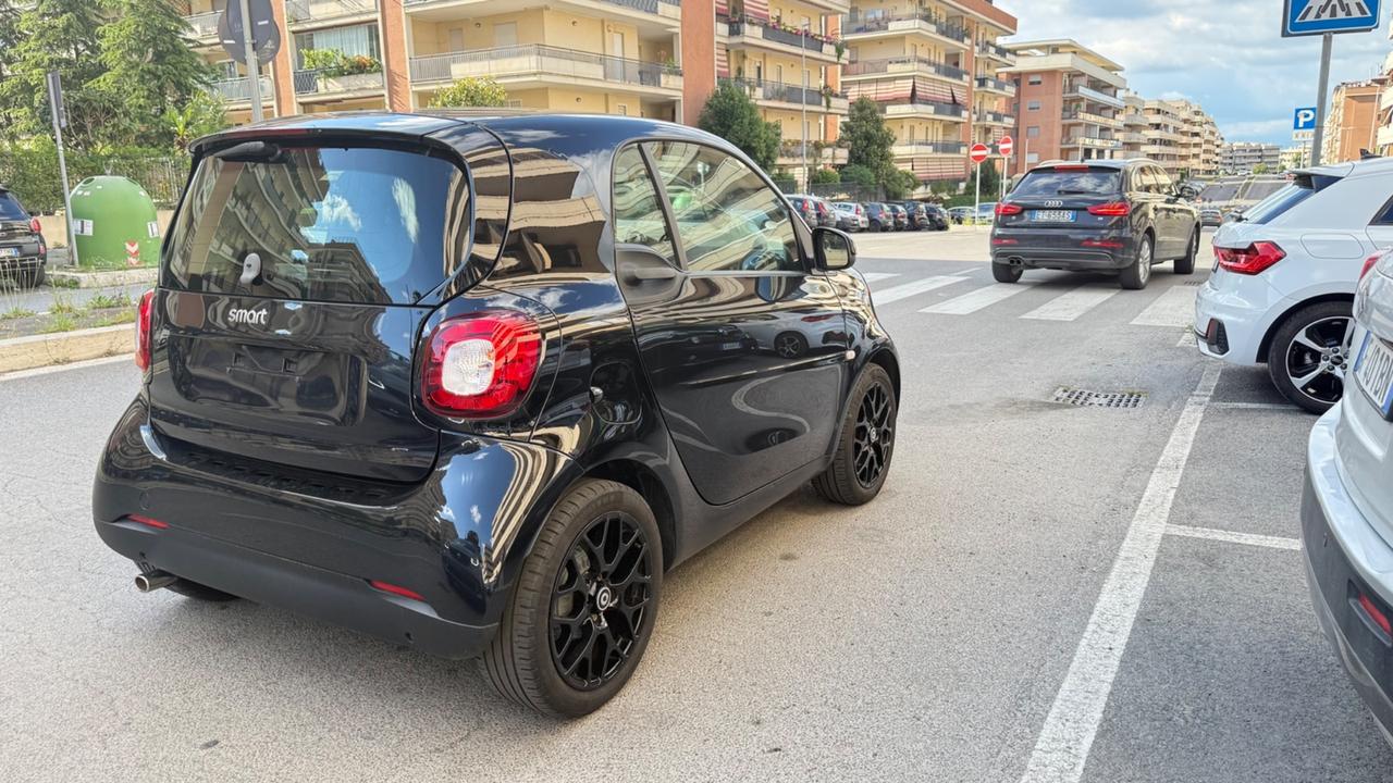 Smart ForTwo 90 0.9 Turbo Prime PERFECT LED NAVI KAMERA PANORAMA PACK SPORT PDC CERCHI 16