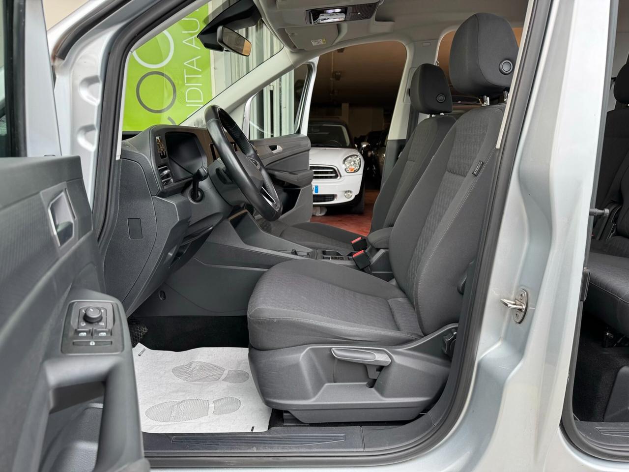 Volkswagen Caddy 2.0TDI DSG LIFE AUTOCARRO GAR24ME