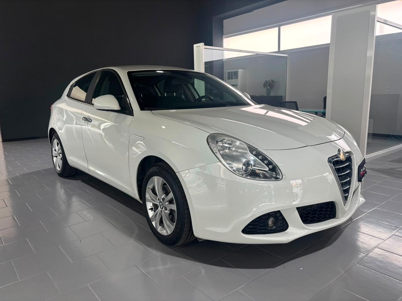 Alfa Romeo Giulietta 1.6 JTDm-2 105 CV Progression