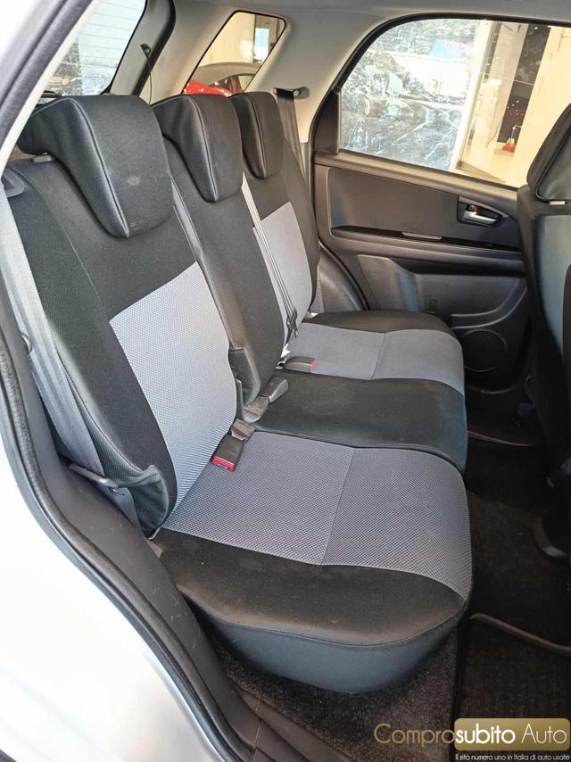 FIAT Sedici 1.9 MJT 4x4 Dynamic