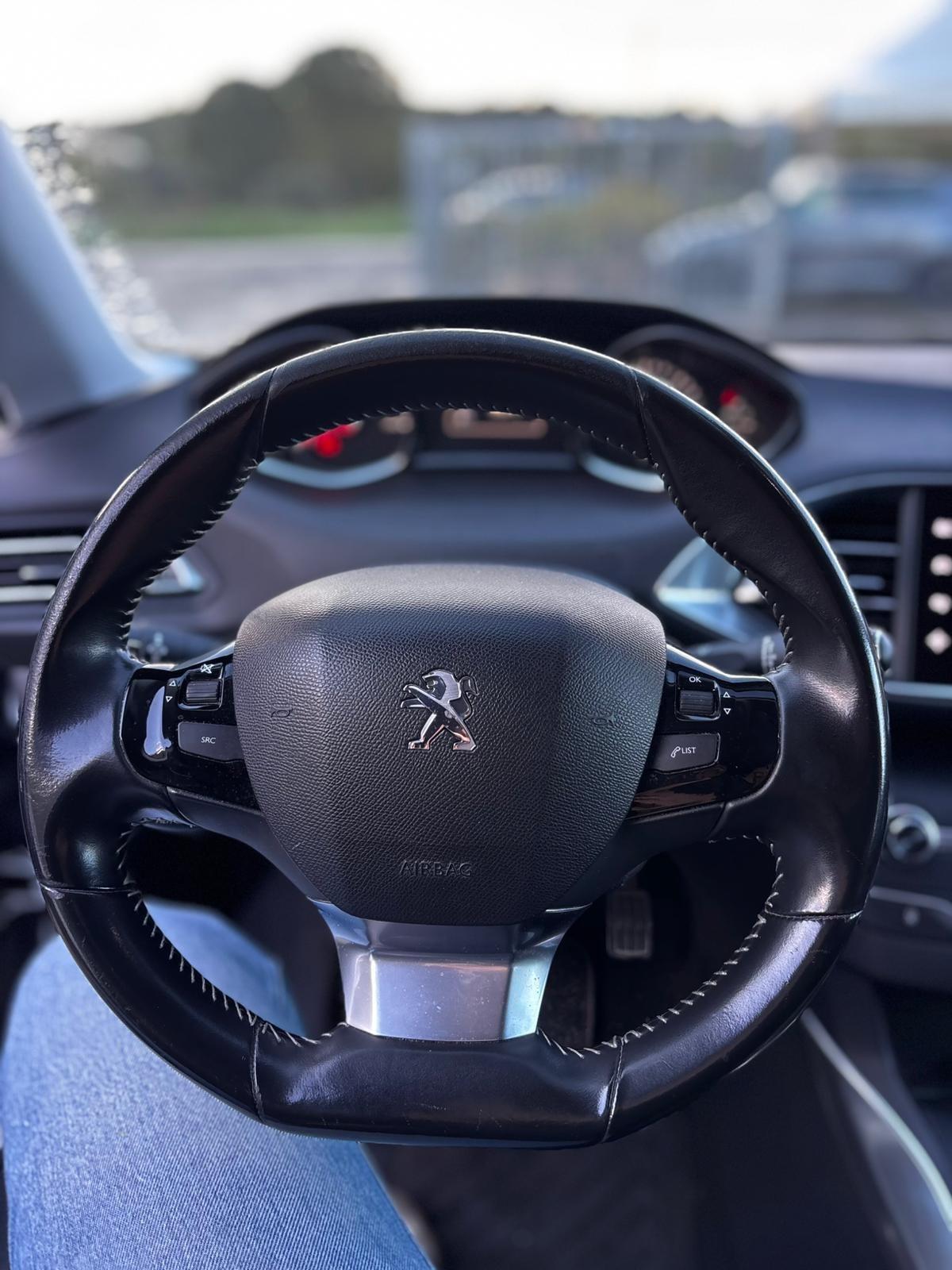 Peugeot 308 BlueHDi 150 S&S EAT6 SW GT Line