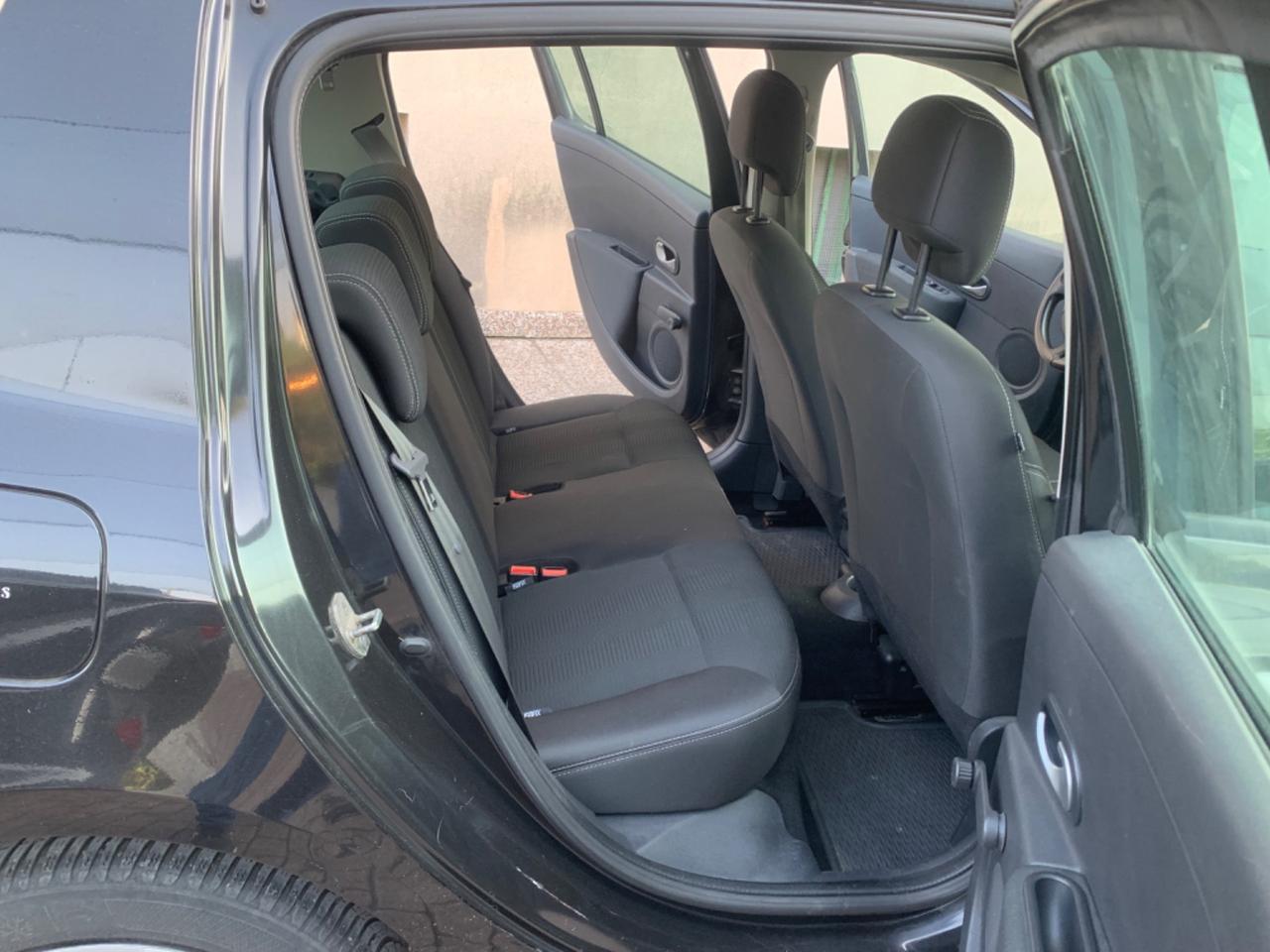 Renault Clio 1.2 16V 5 porte Live!