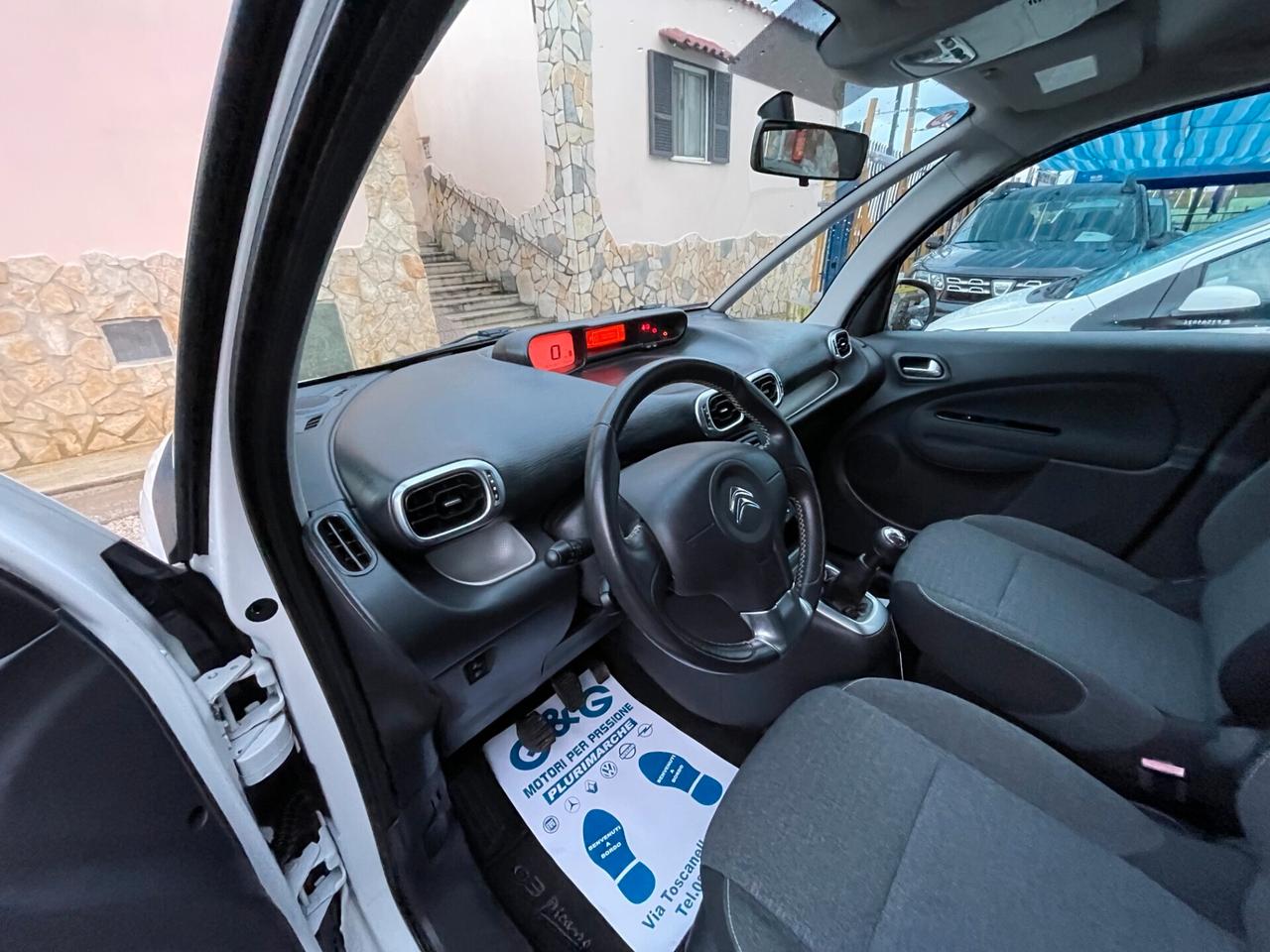 Citroen C3 Picasso cc 1.2 benzina 110 cavalli euro 6