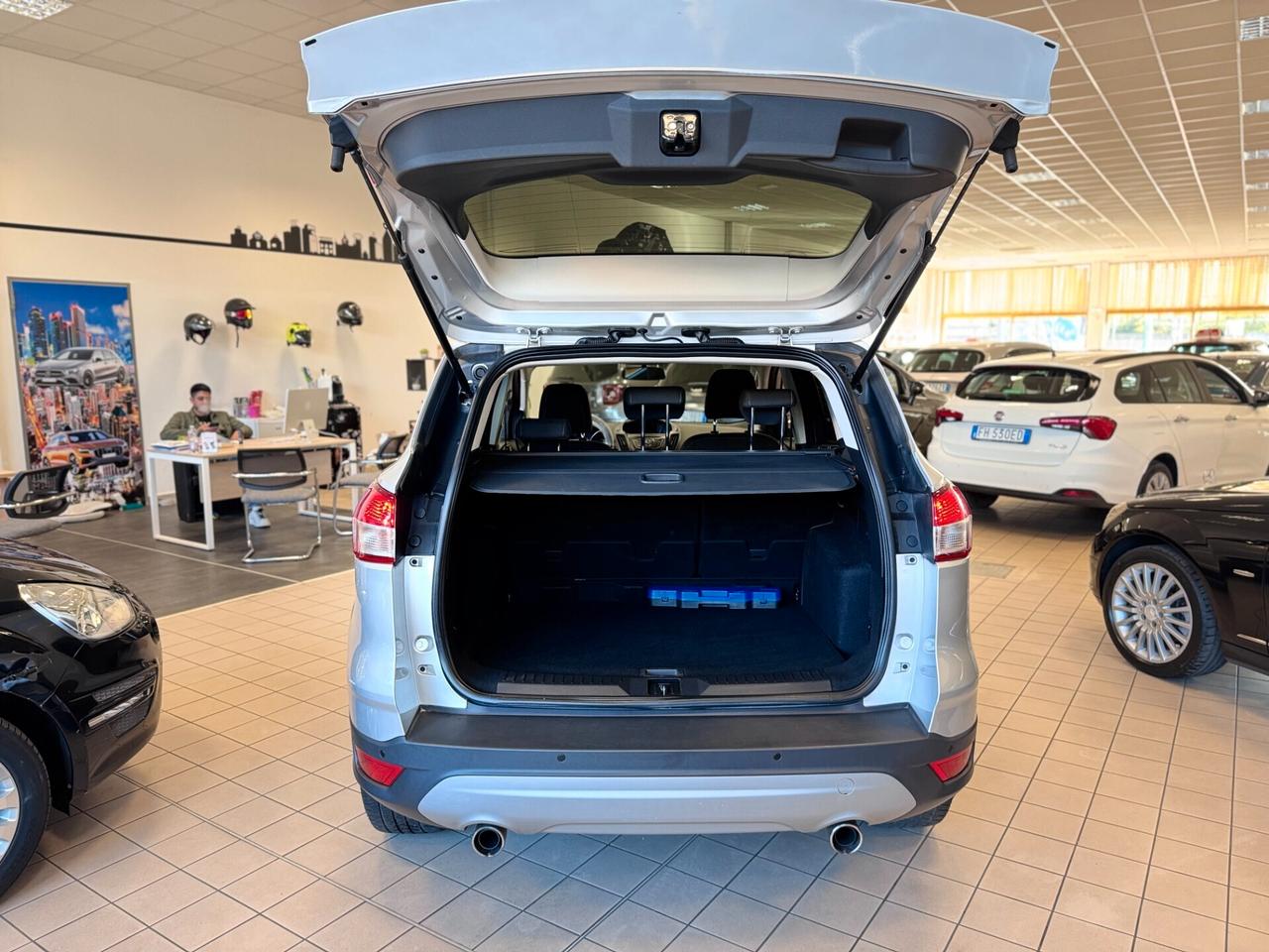 Ford Kuga 2.0 TDCI 115 CV 2WD Titanium