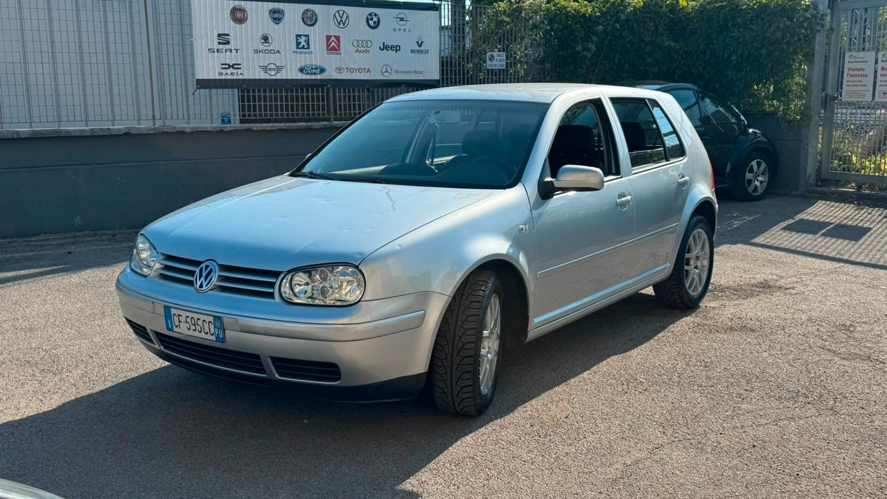 Volkswagen Golf 1.6 16V cat 5p. Highline Plus