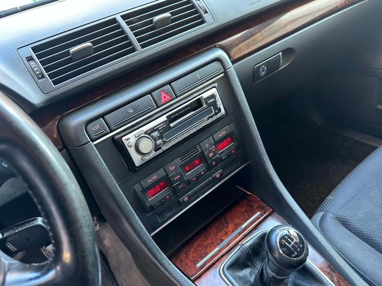 Audi A4 1.9 TDI (12 RATE)