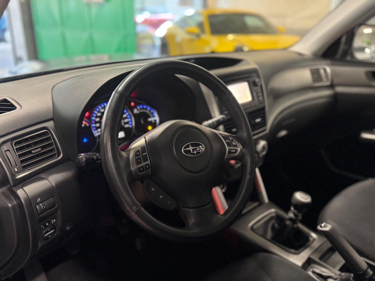 Subaru Forester 2.0D 1 PROPRIETARIO