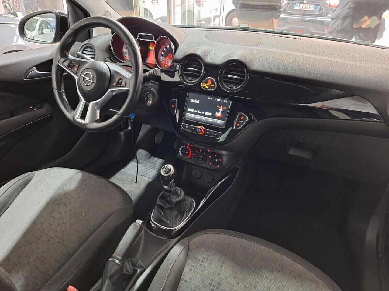 Opel Adam 1.2 GPL 69CV Unlimited 2017