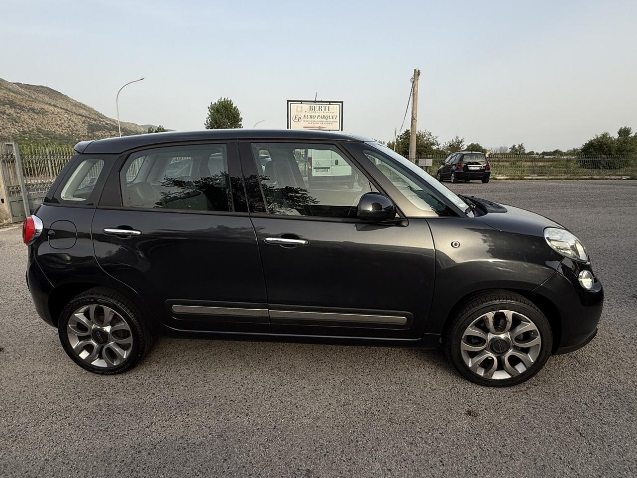 FIAT 500L 1.3 MJT LOUNGE ADATTA NEOPATENTATI