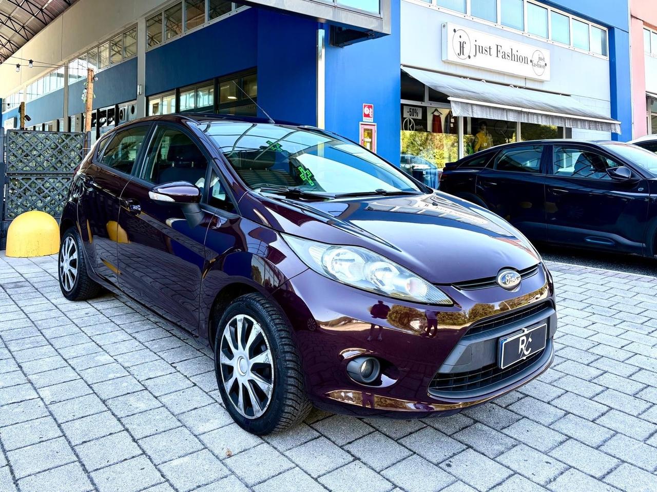 Ford Fiesta 1.2 Neopatentati