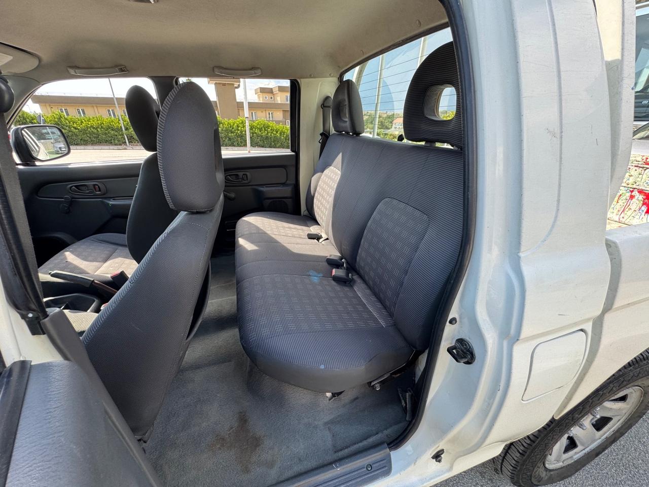 Mitsubishi L200 2.5 DI-D/136CV Double Cab Intense