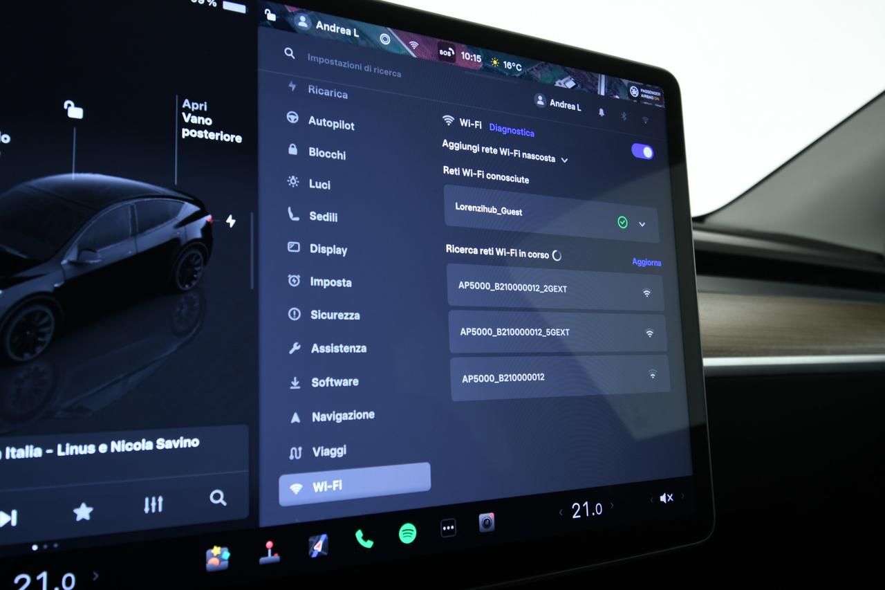 TESLA Model Y Long Range Dual Motor awd + AUTOPYLOT MAX