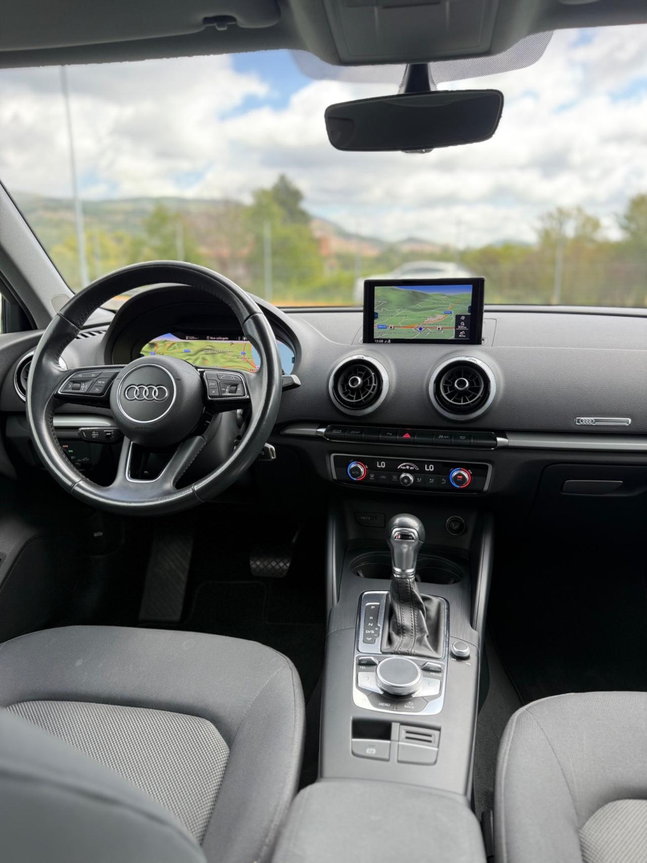 Audi A3 SPB 1.6 Diesel S-LINE