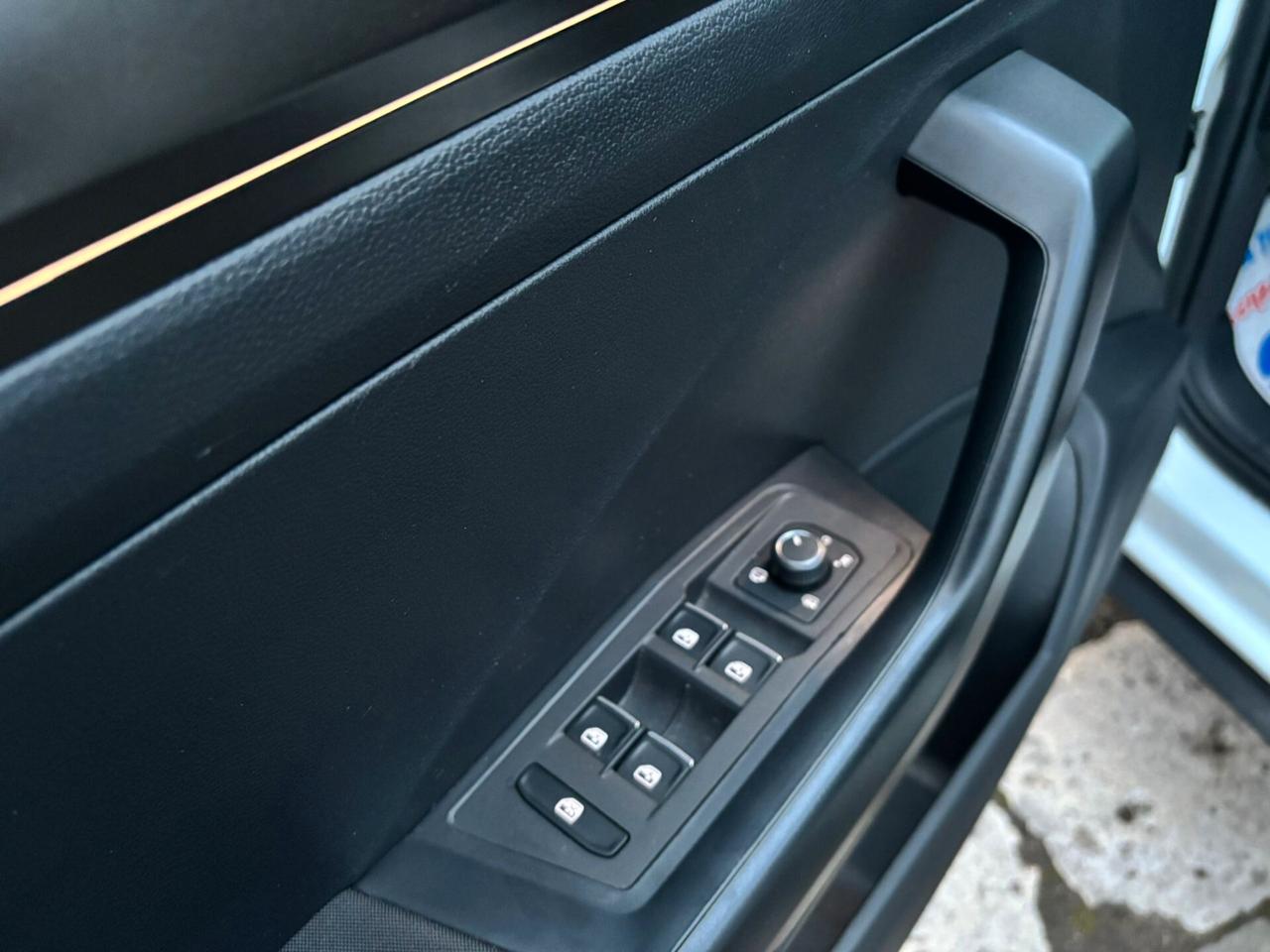 Volkswagen T-Roc 1.6 TDI 116cv Style - 2019