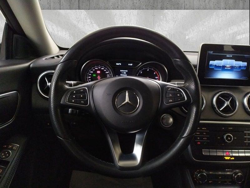 Mercedes-Benz CLA Shooting Brake 200 d Sport auto FL