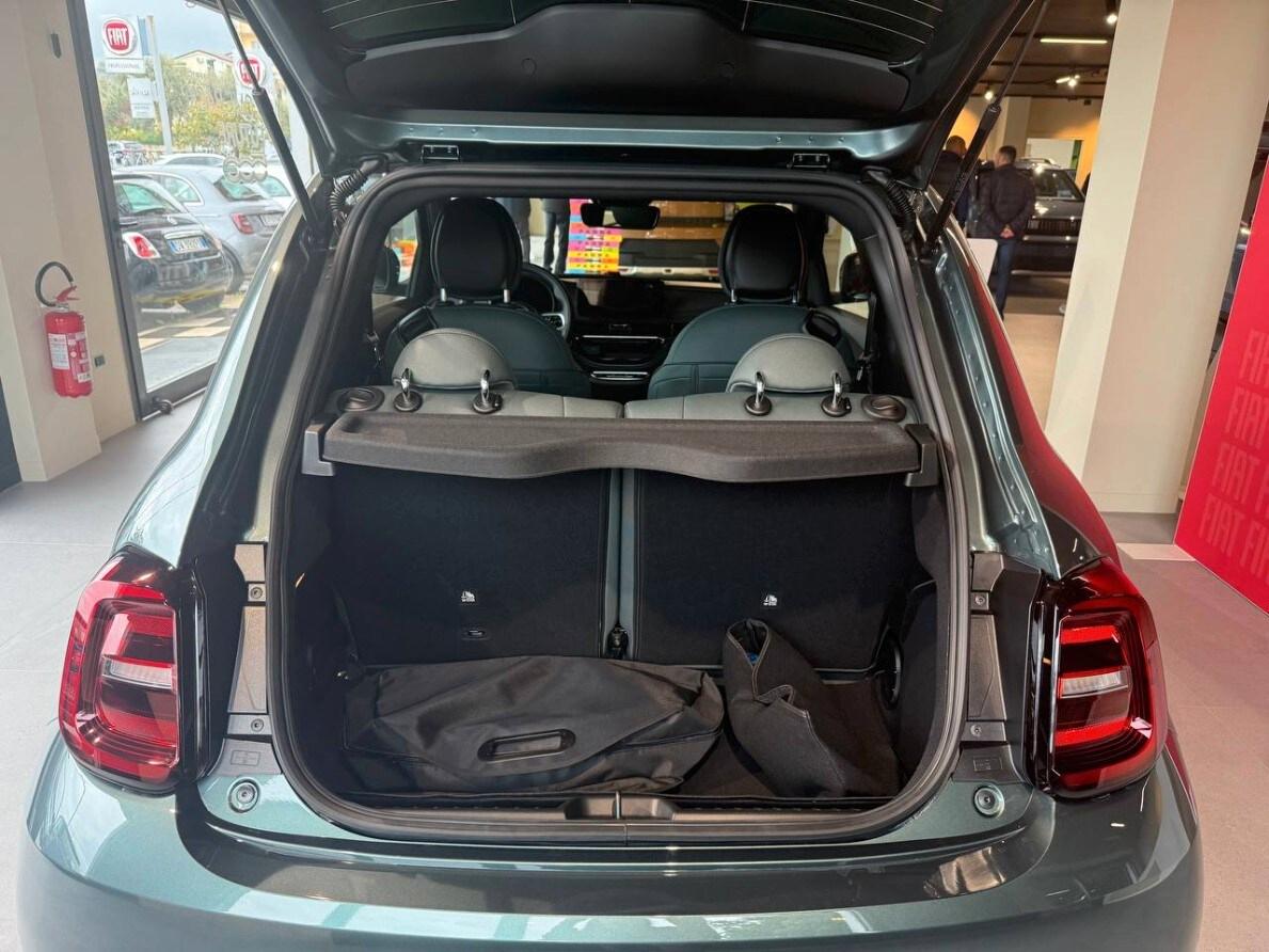FIAT 500 (2020-->) 500e Berlina 42 kWh Giorgio ...