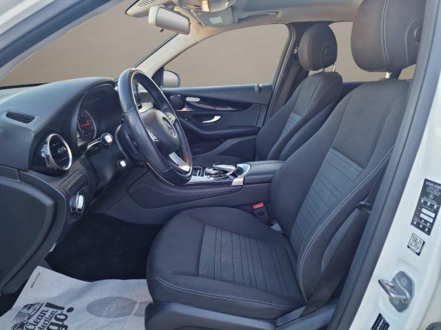 MERCEDES-BENZ GLC 220 d 4Matic Sport