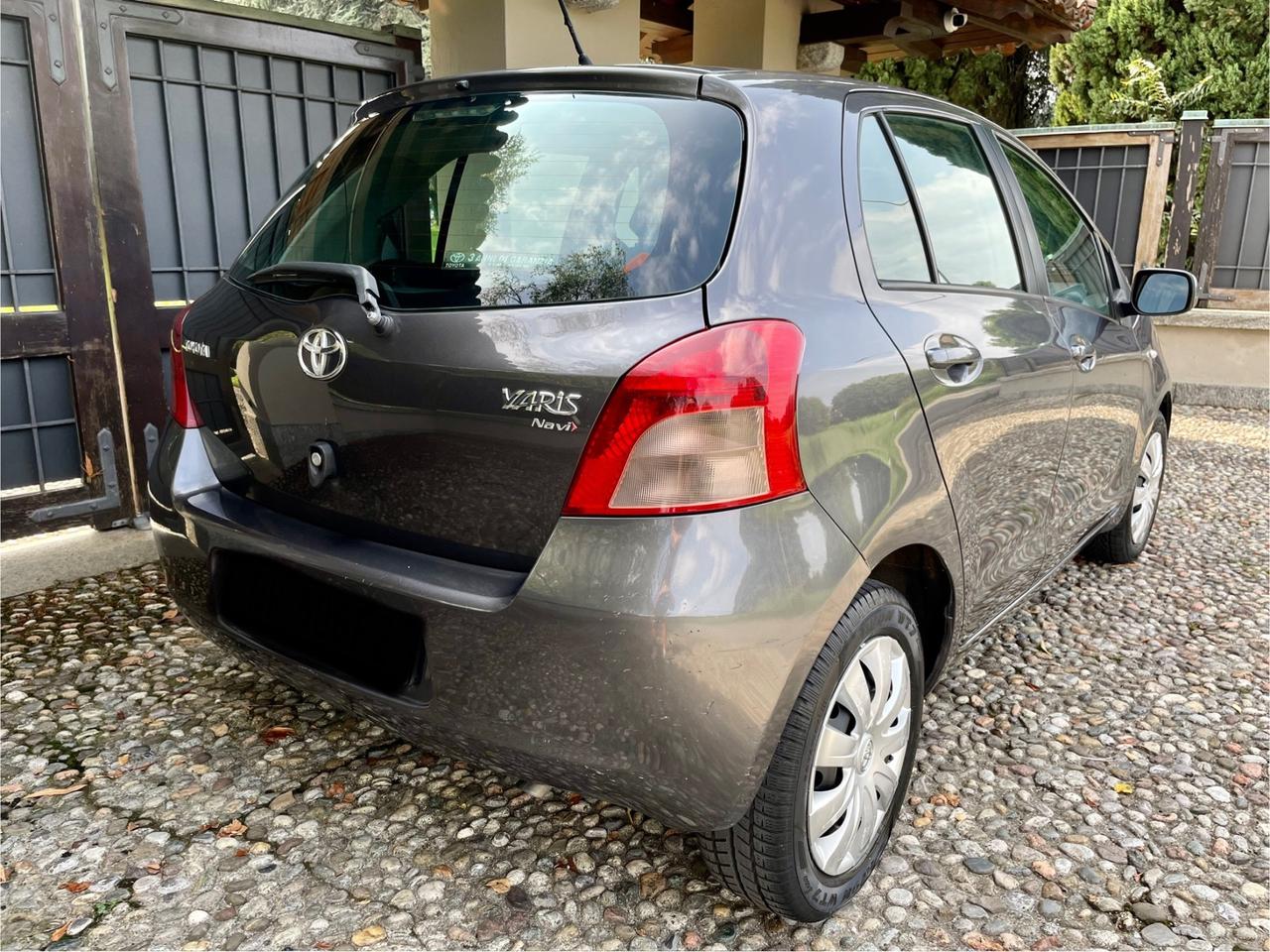 Toyota Yaris 1.3 Navi *UNICO PROPRIETARIO*