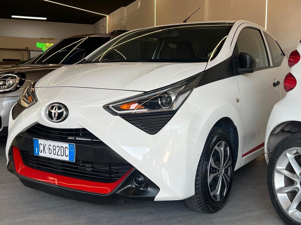 Toyota Aygo 1.0 VVT-i 72 CV 5 p*PREZZO REALE*ADATTA PER NEOPATENTATI OTTIMO STATO
