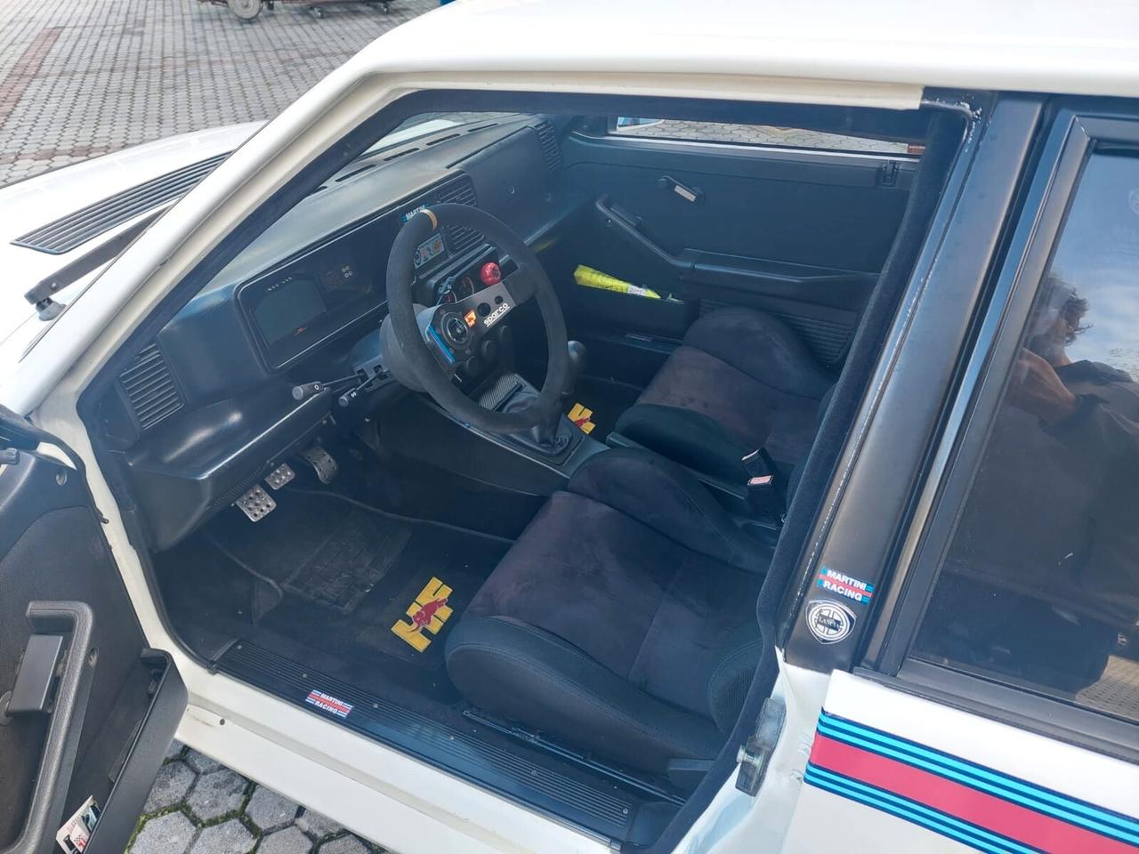 Lancia Delta 2.0i.e. turbo 16V HF integrale replica EVO Martini 5