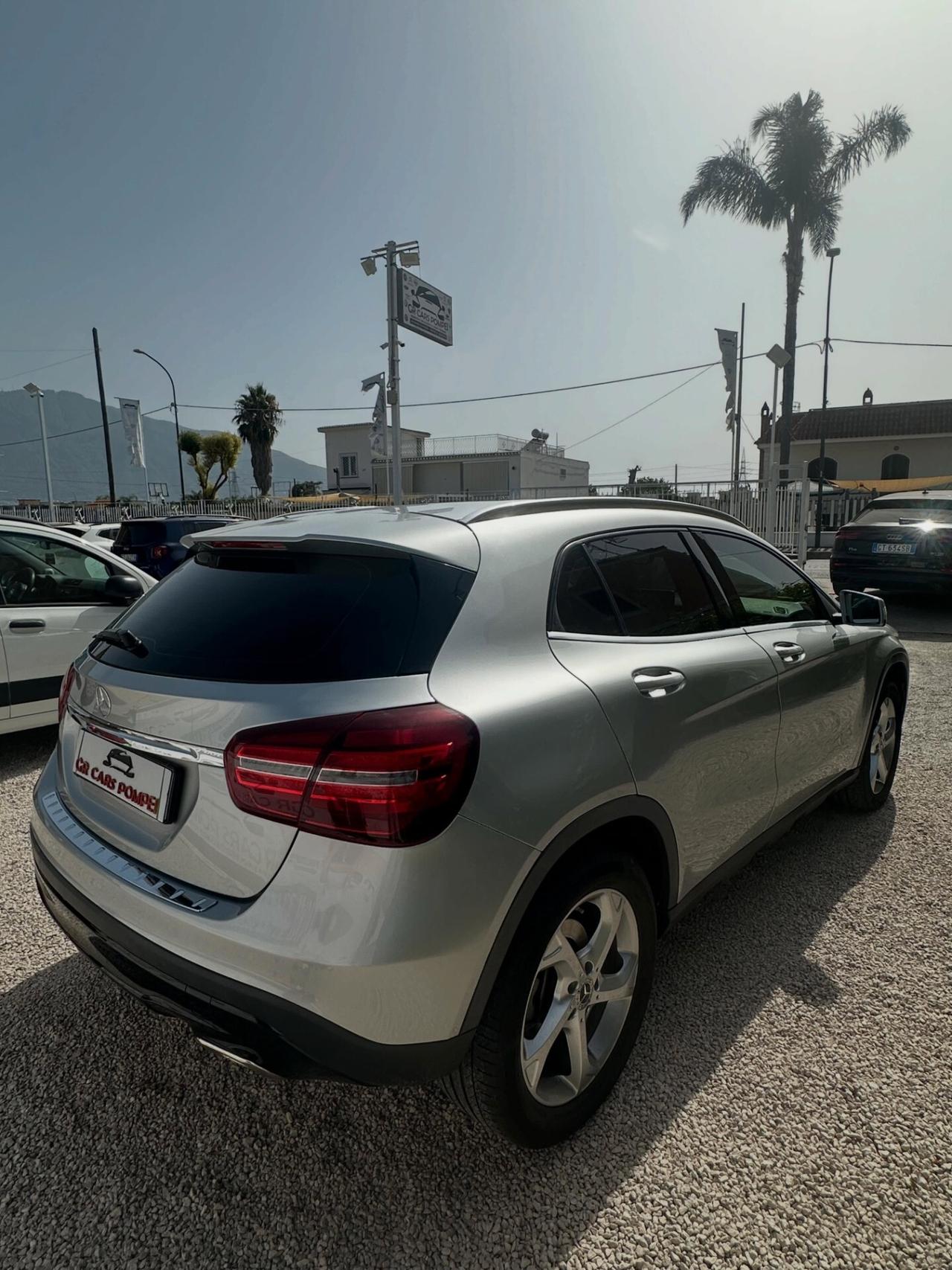 Mercedes-benz GLA 180 d Automatic Premium