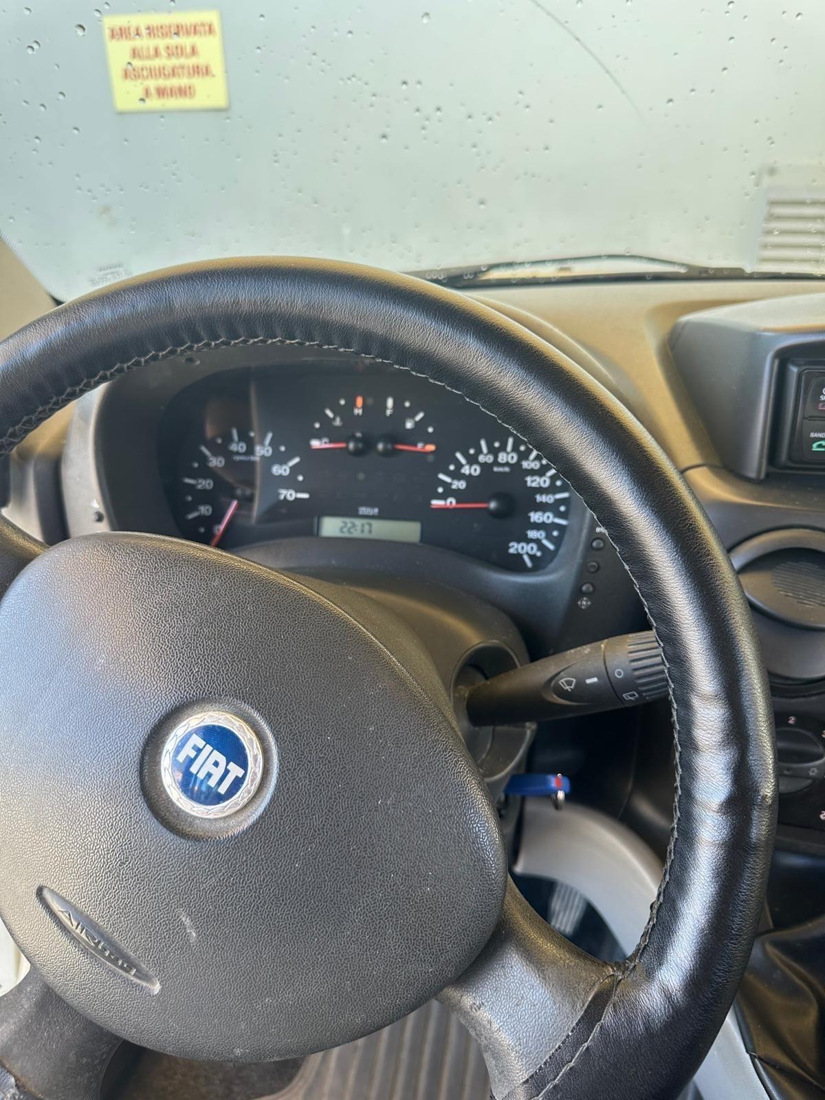 Fiat Doblo Doblò 1.6 16V Natural Power Active