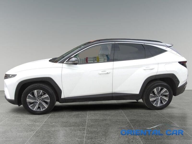 Hyundai Tucson 1.6 HEV aut.Xline + TETTO NERO TAGLIANDATA HYUNDAI