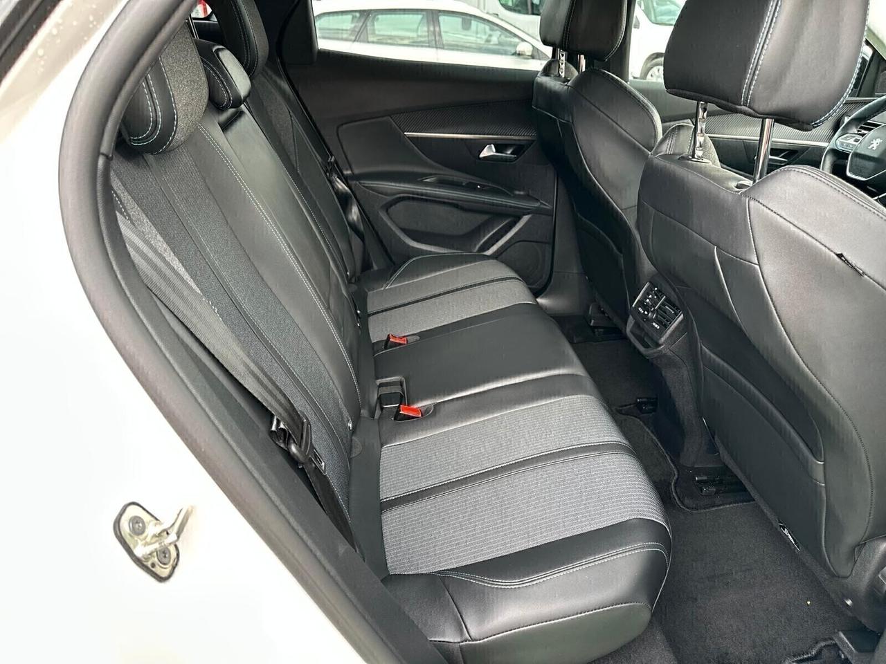 Peugeot 3008 1.5 BlueHDi 130 S&S Allure 01/2022 garanzia permute finaziamento in sede