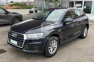 AUDI Q5 2.0 TDI quattro S tronic Business