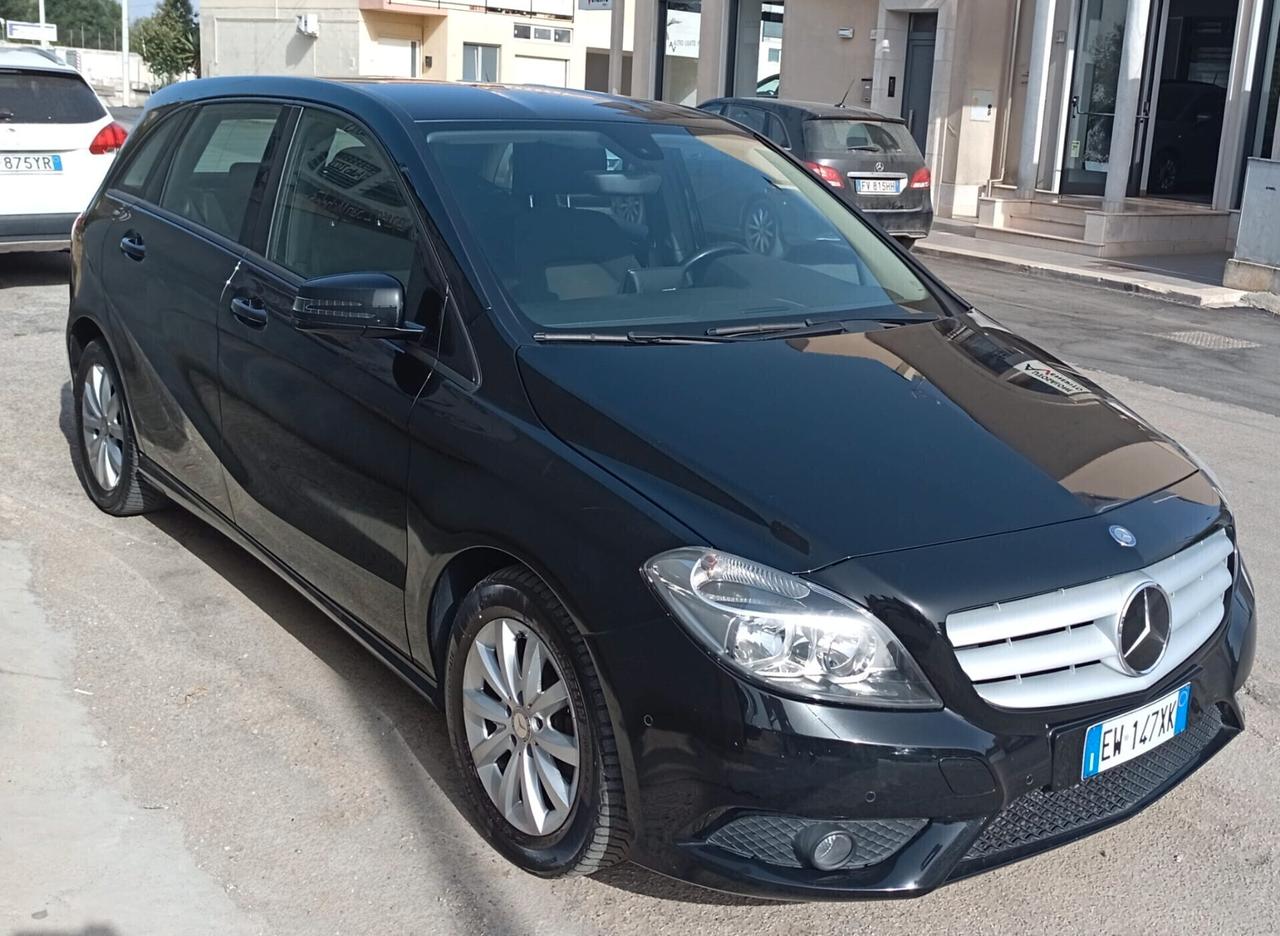 Mercedes-benz B 180 (1.5 dci)