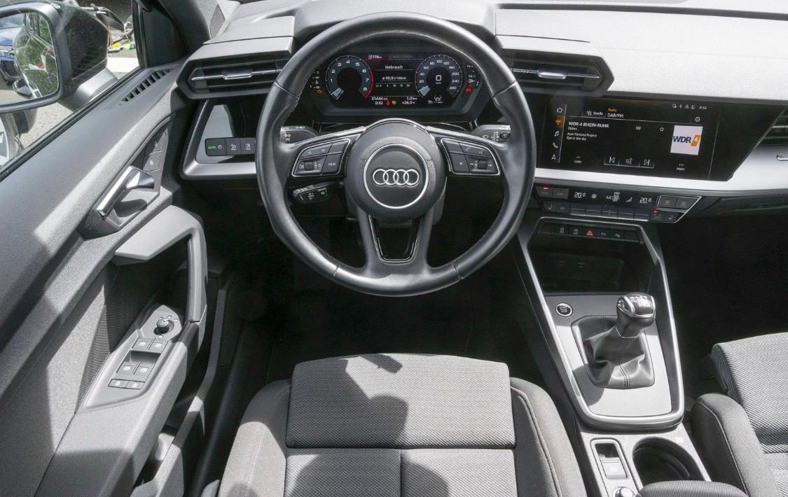 Audi A3 SPB 30 TFSI Business Advanced