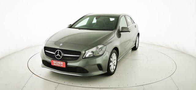MERCEDES-BENZ A 220 d Automatic Business