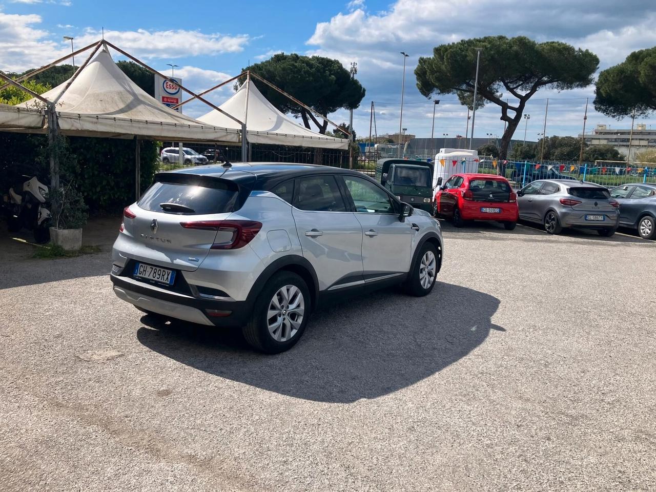 RENAULT CAPTUR 1.6 Hybrid 140cv Intens