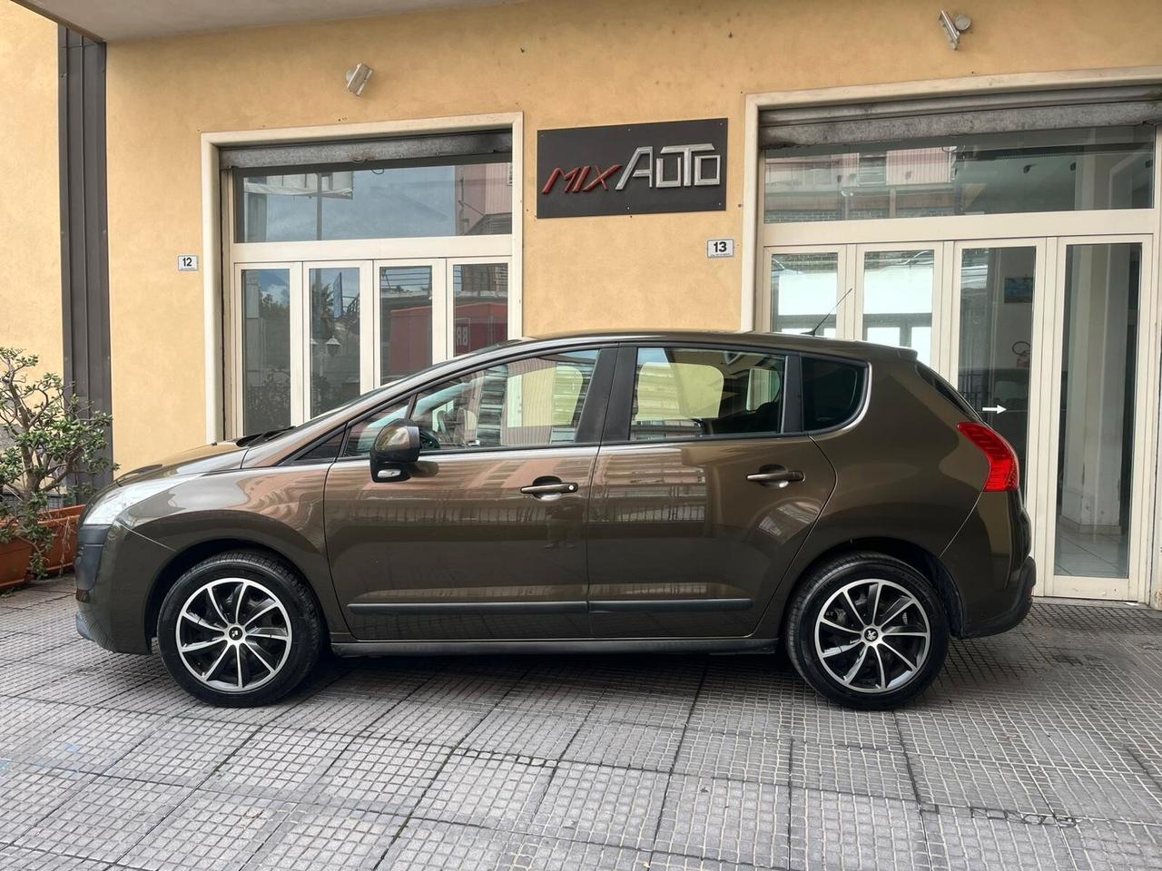 Peugeot 3008 1.6 HDi 110CV Premium