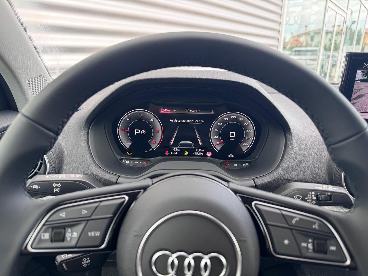 AUDI Q2 35 TDI S-TRONIC S-LINE